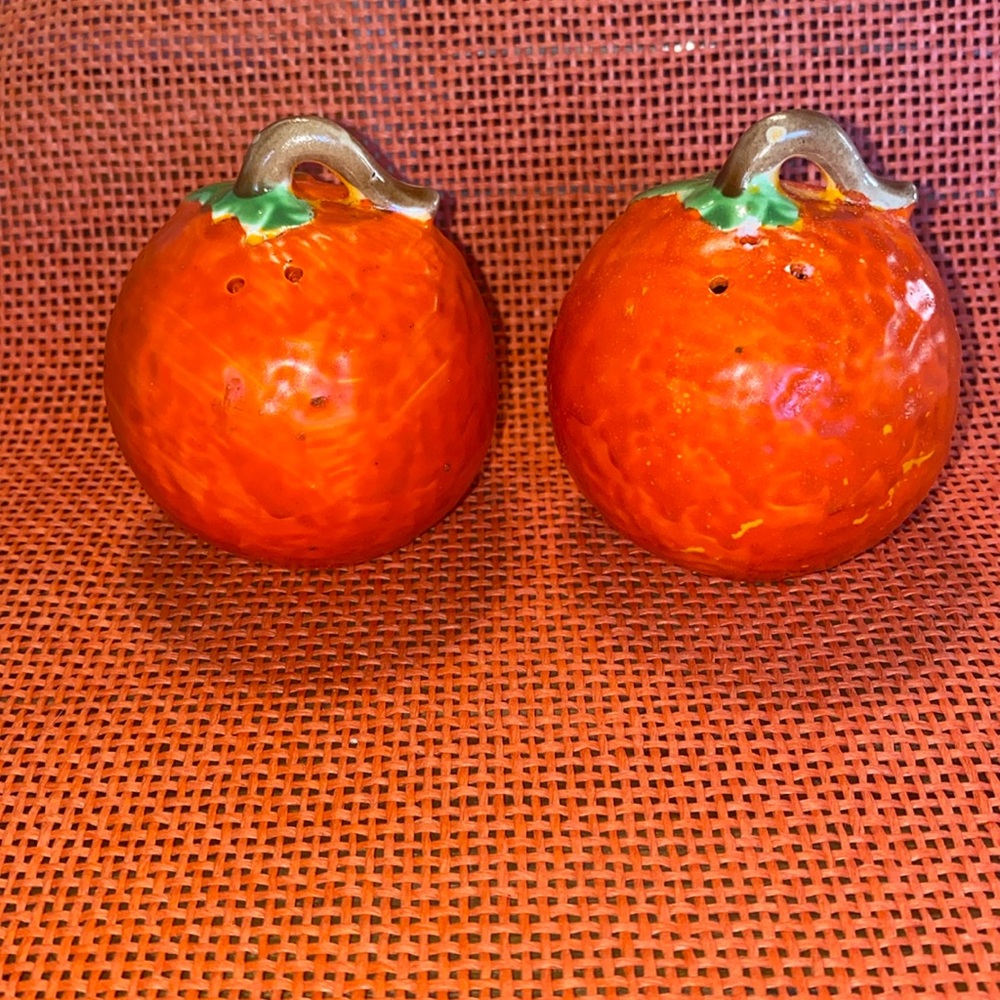 Orange fruit salt and pepper shakers